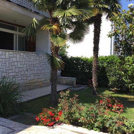 Apartments Gemma Poreč Exteriör bild