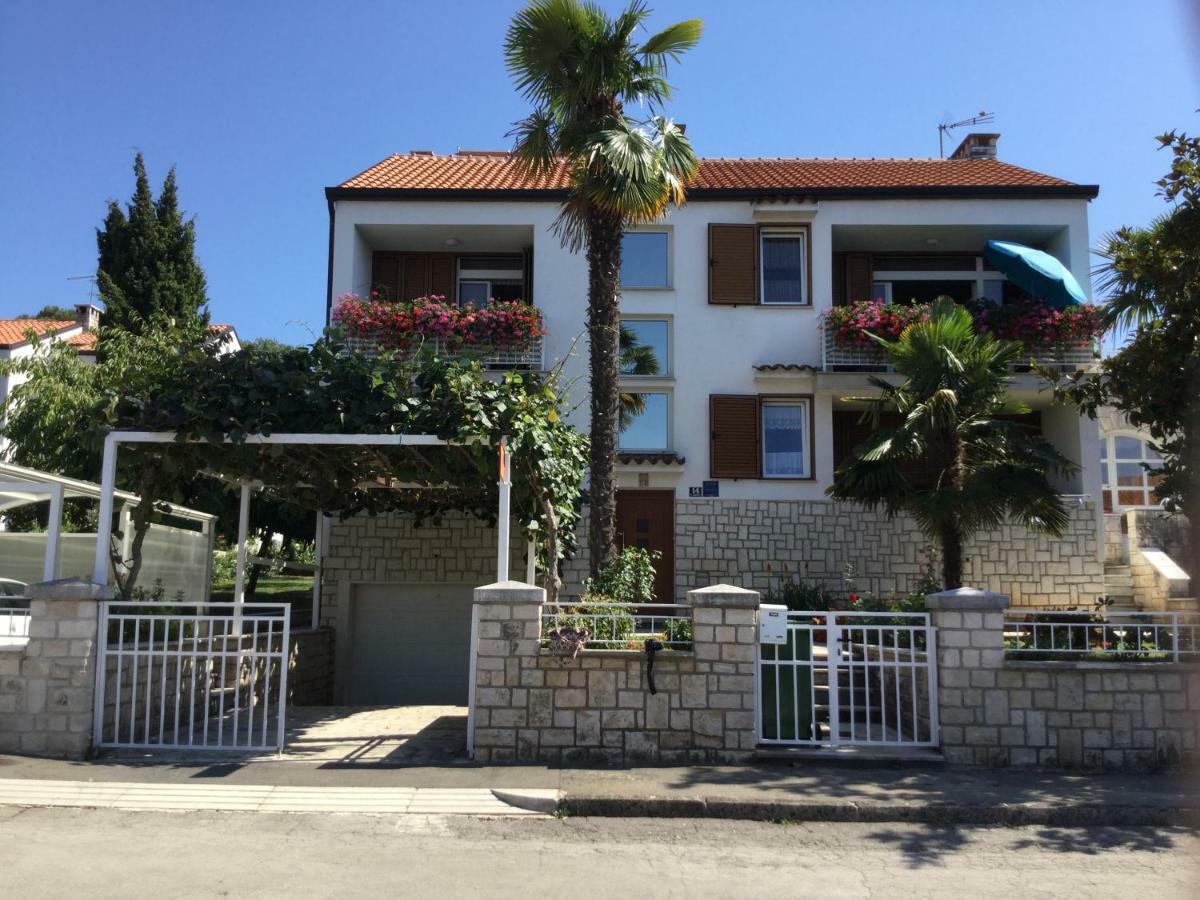 Apartments Gemma Poreč Exteriör bild