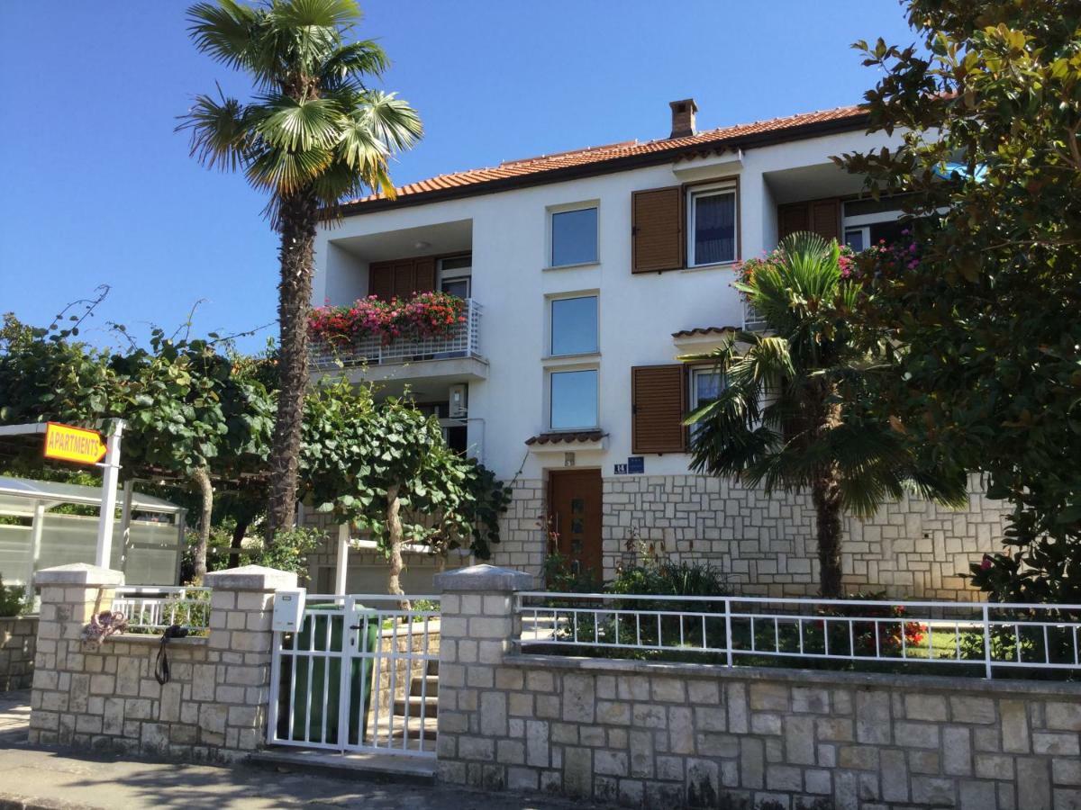 Apartments Gemma Poreč Exteriör bild
