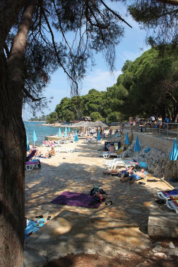 Apartments Gemma Poreč Exteriör bild